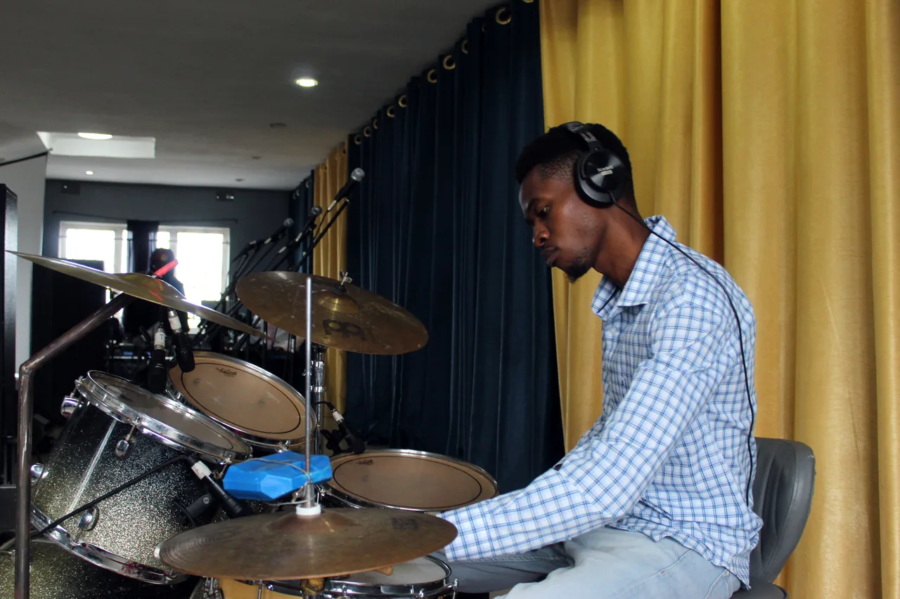 Drums